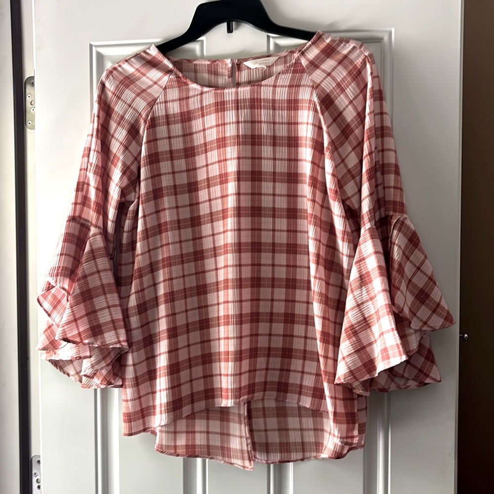 Tunic top with flutter sleeves